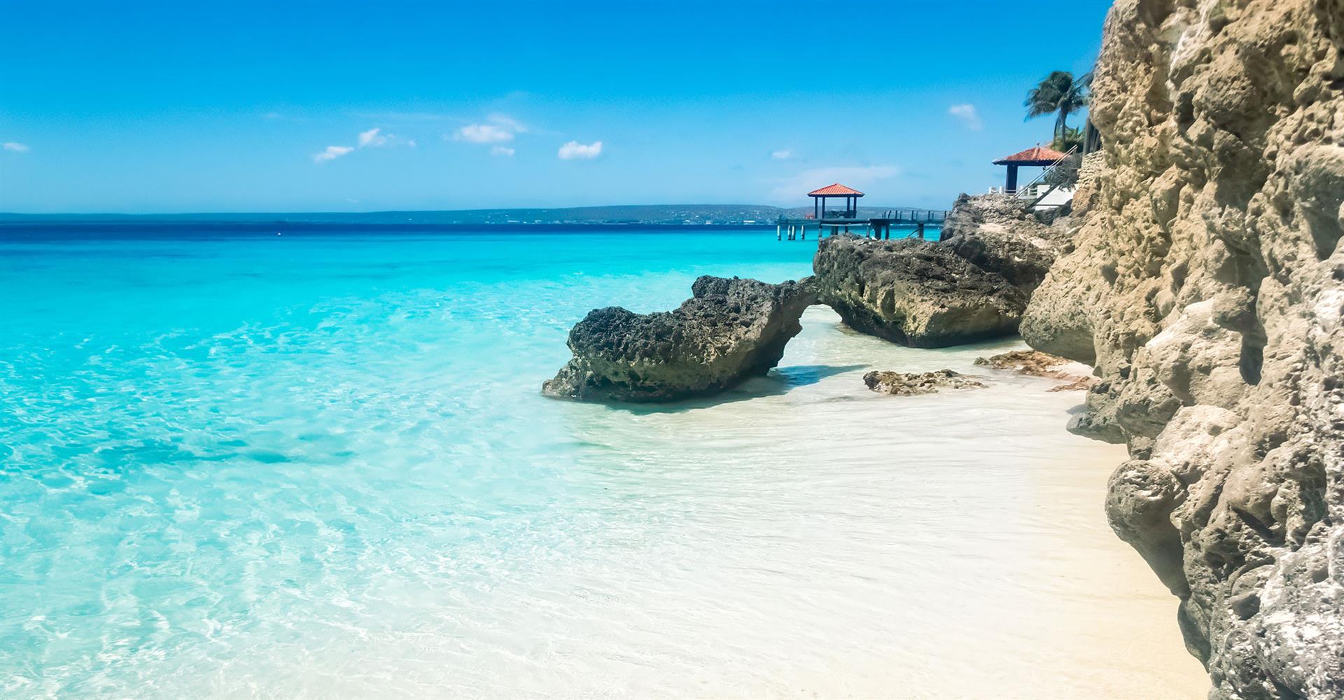 Escape to the Caribbean. Earn Gold at Sea. image